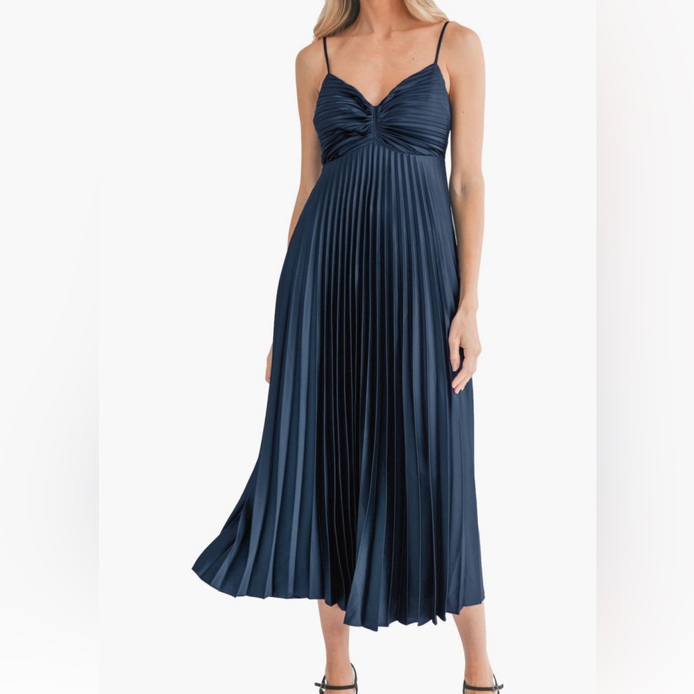 NWT M RARE color, Navy Blue, Empire waist pleated midi dress by LUSH